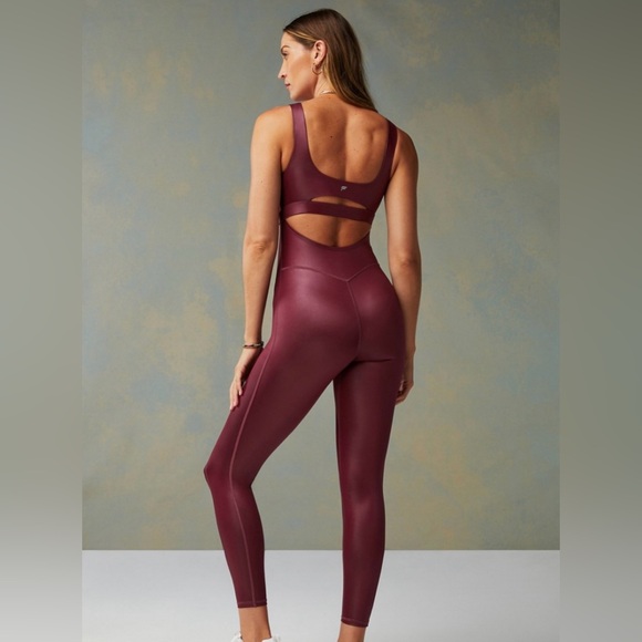 Fabletics Motion365+ Shine Jumpsuit- Sold out online - Picture 2 of 12